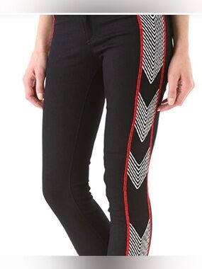 Rag and Bone Midnight Blue Raja  Embroidered Jeans size 27
